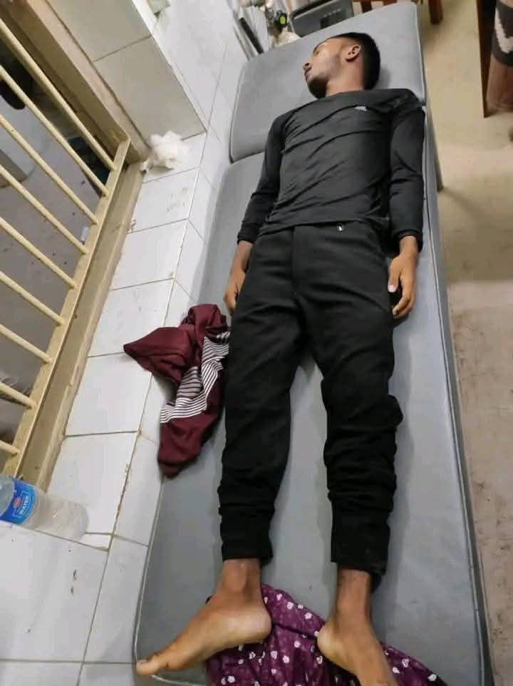 গোমস্তাপুরে ডালিম নামে এক মাদ্রাসা ছাত্রের রহস্য জনক মৃত্যু