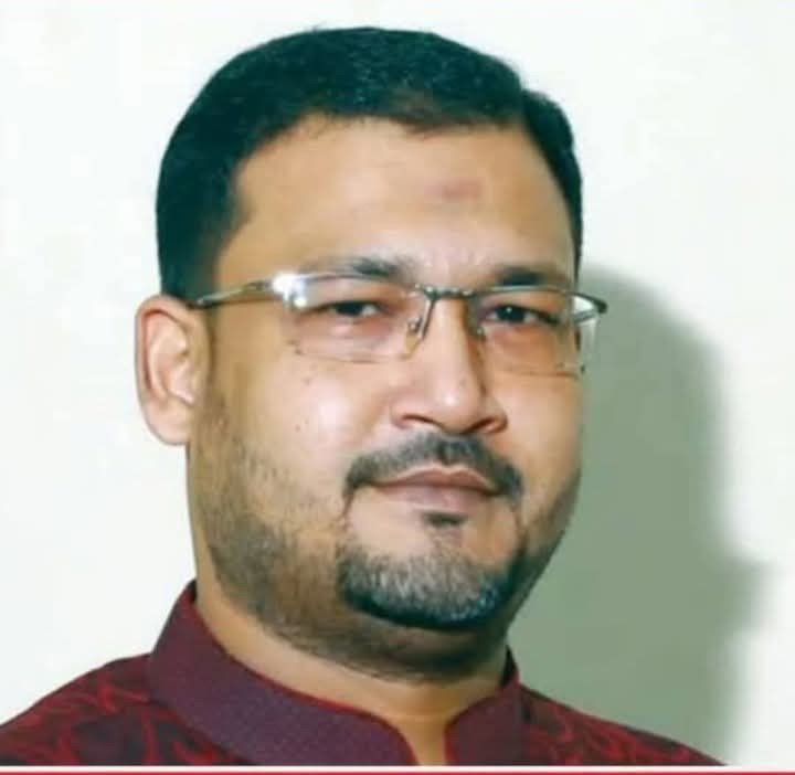 চাঁপাইনবাবগঞ্জে আদালতের মালখানা লুটপাটের মামলায় মোখলেসুর রহমানের সাত দিনের রিমান্ড মঞ্জুর