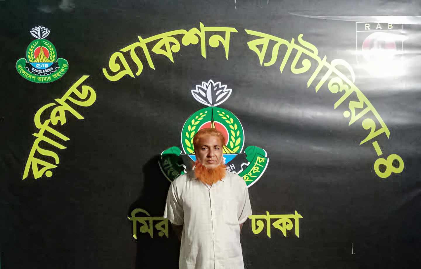 র‌্যাবের যৌথ অভিযানে দূর্গাপুরে চাঞ্চল্যকর হাসিবুর হত্যার মামলার আসামী-গ্রেফতার