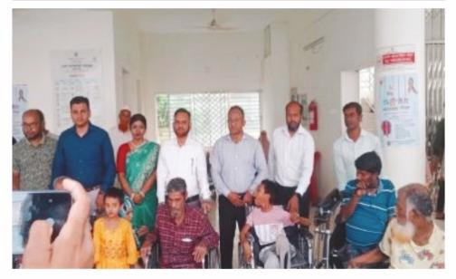 ময়মনসিংহে ৩০ শারীরিক প্রতিবন্ধীর মাঝে হুইলচেয়ার বিতরণ