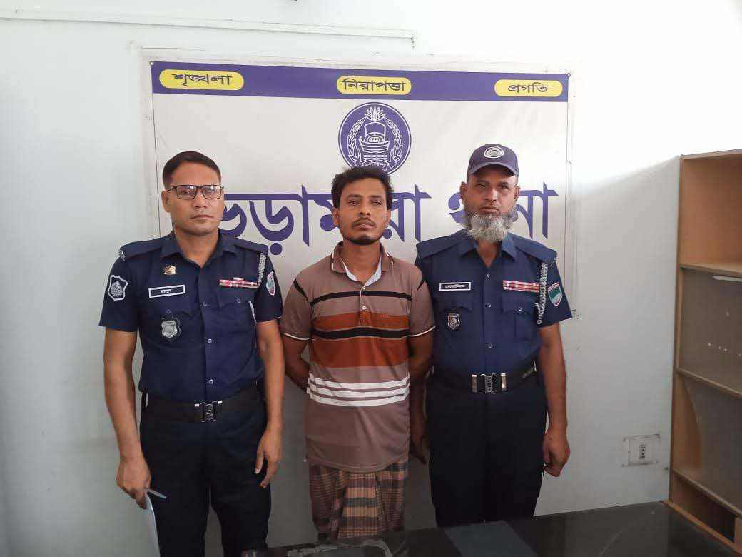 জুয়ায় আসক্ত ছেলের বিরুদ্ধে থানায় মামলা করলেন বাবা, ছেলে গ্রেফতার