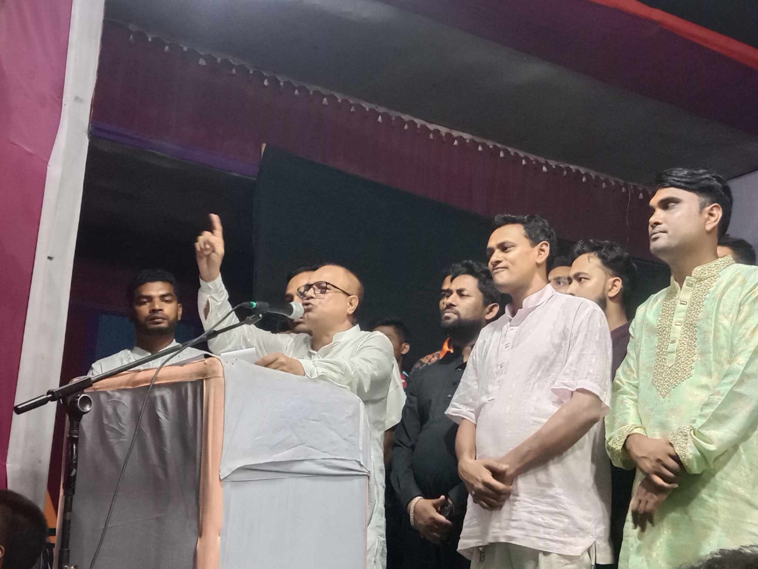 গোমস্তাপুরে বিএনপি'র যৌথ প্রস্তুতি সভা অনুষ্ঠিত