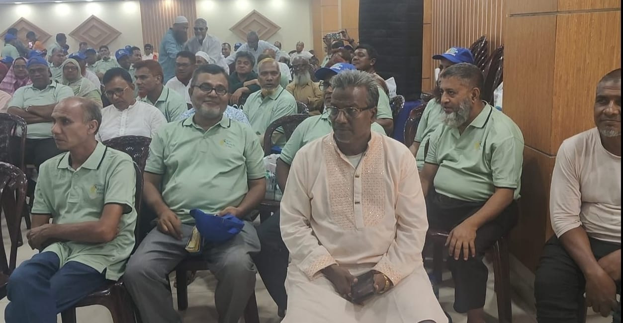 চাঁপাইনবাবগঞ্জে ১৯৮৬ ব্যাচের বন্ধুদের ঈদ পুনর্মিলনী ও সাধারণ সভা অনুষ্ঠিত