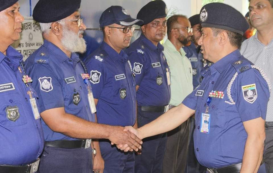 সুনামগঞ্জ জেলার নতুন পুলিশ সুপার হিসেবে দায়িত্ব গ্রহণ করলেন আ.ফ.ম আনোয়ার হোসেন খান, পিপিএম