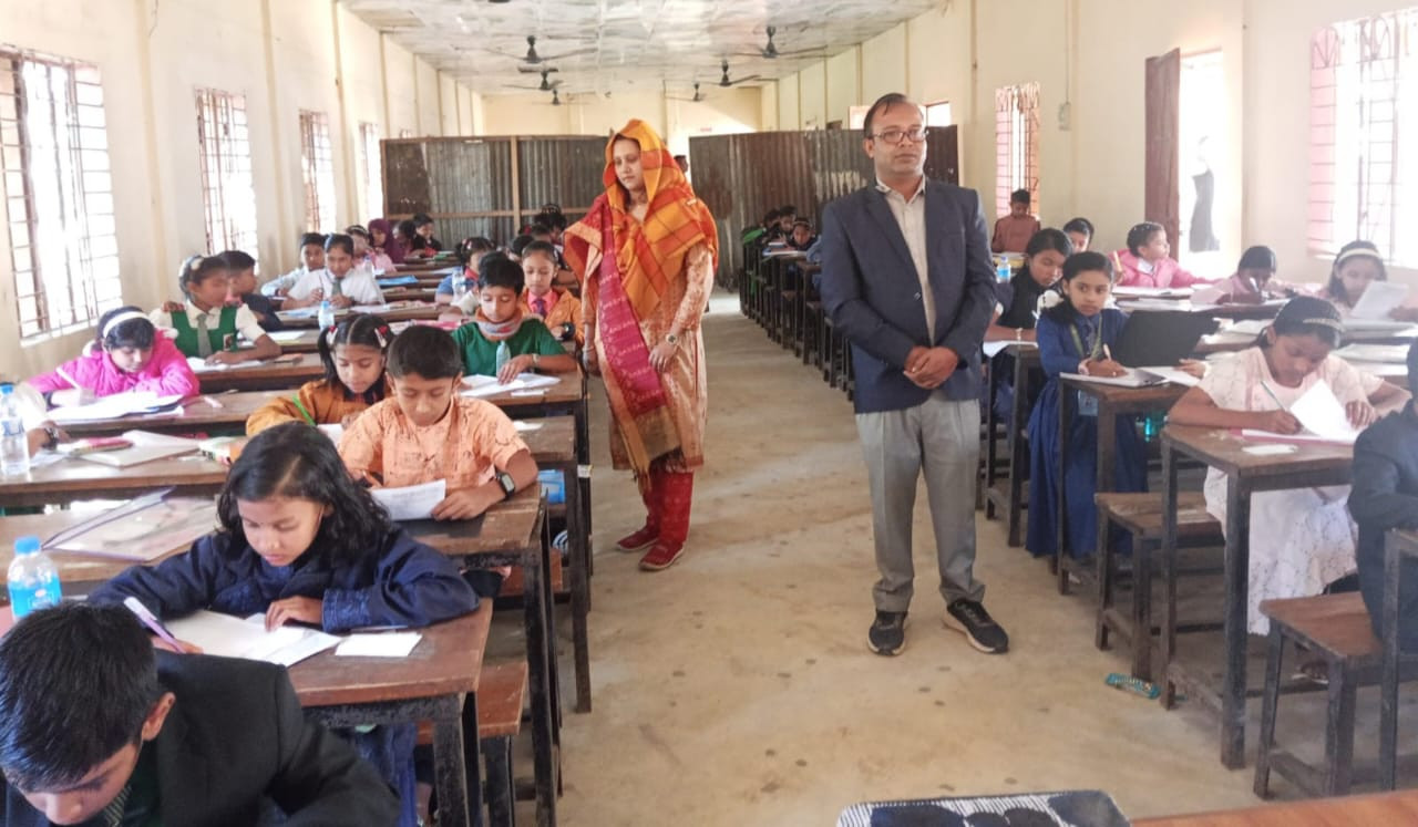 মধ্যনগরে ৭ম দিশারি প্রাথমিক শিক্ষা মেধা বৃত্তি পরীক্ষা অনুষ্ঠিত