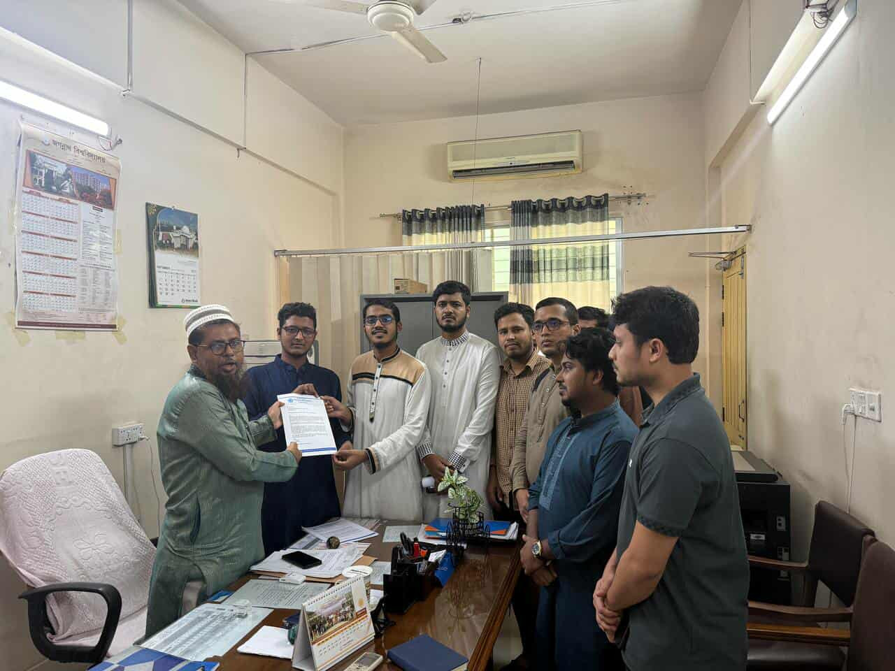 নির্বাচন বিলম্বের চেষ্টা নির্বাচন বানচালের নীলনকশা - জবি শিবির