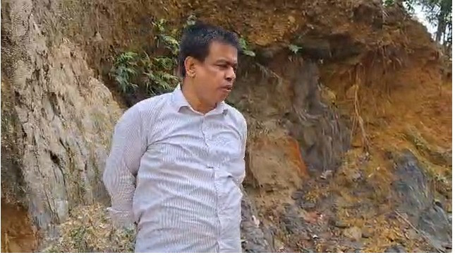 পাহাড়ে হাওরের বিস্ময়, প্রকৃতির ক্যানভাস ও চীনামাটির সম্ভাবনা