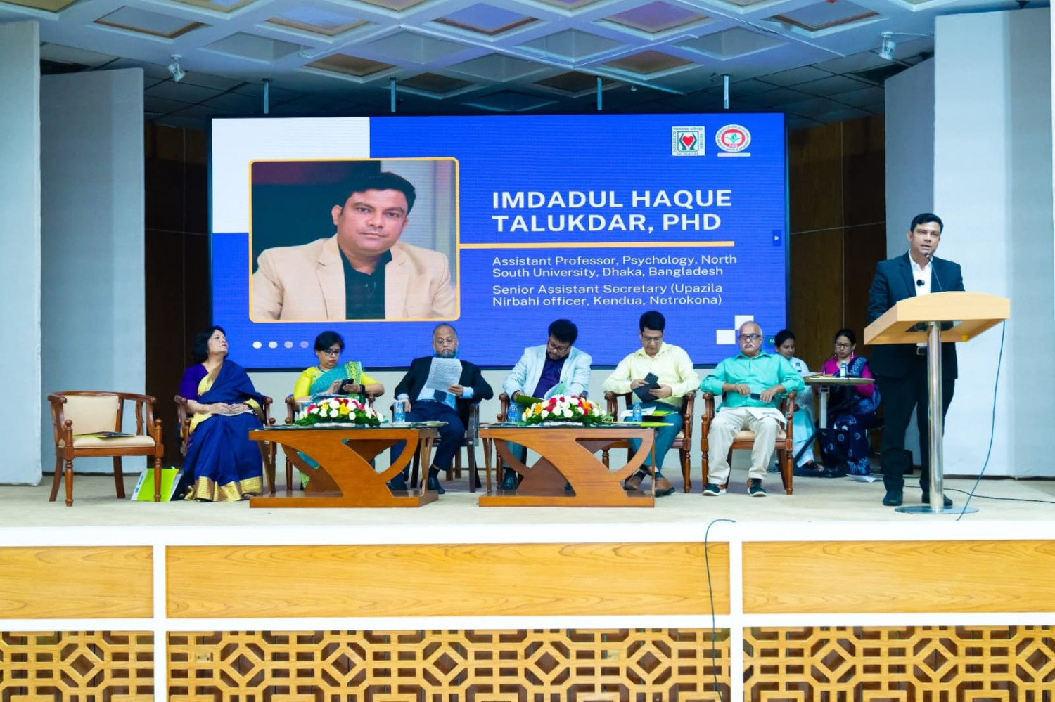 গবেষণা, প্রশাসন ও সাহিত্য-সংস্কৃতিতে বহুমুখী প্রতিভার অধিকারী: কেন্দুয়া'র ইউএনও ইমদাদুল হক তালুকদার