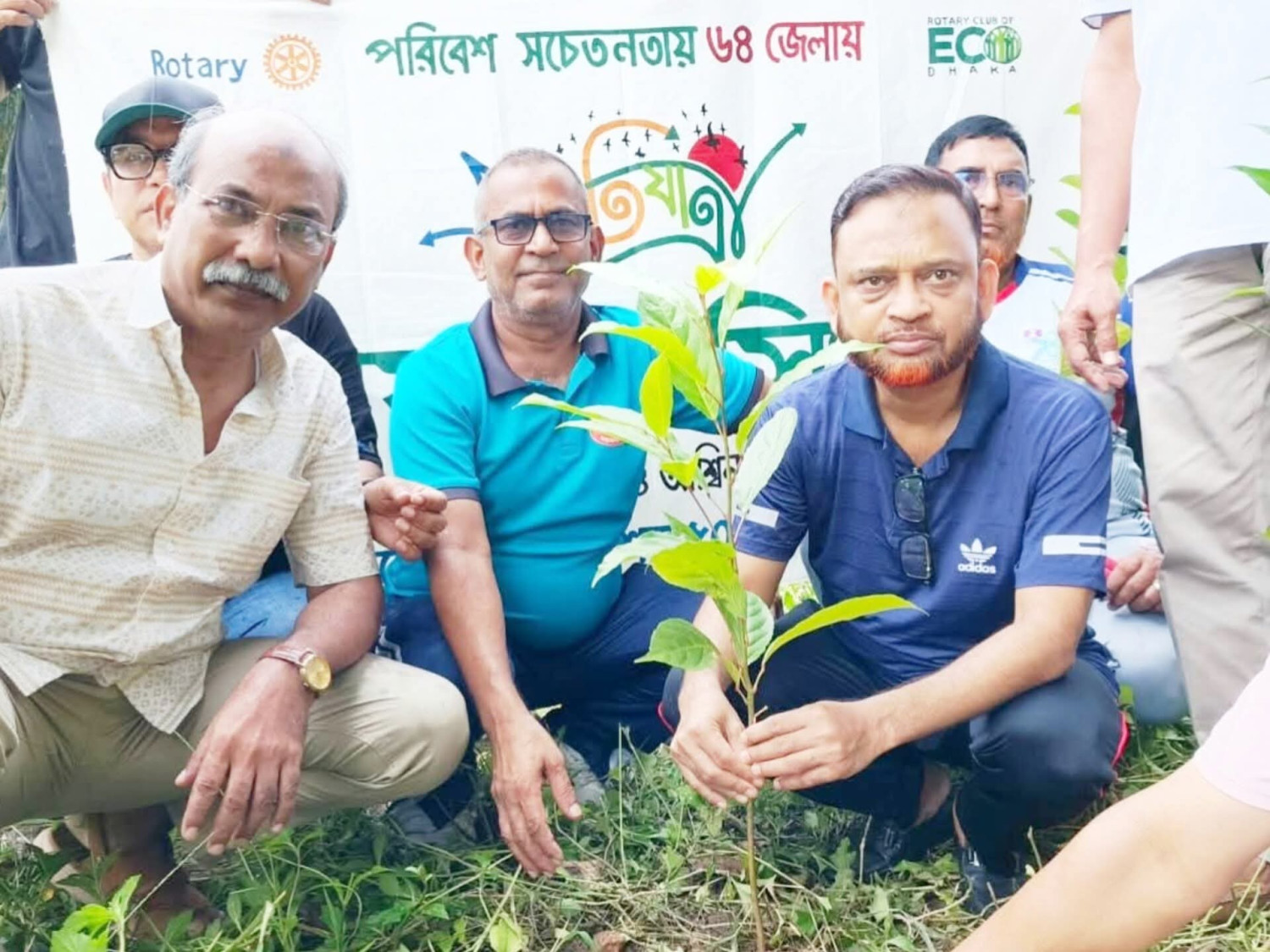 ময়মনসিংহে রোটারির ‘প্রকৃতিযাত্রা’: পরিবেশ র‍্যালি, বৃক্ষরোপণ ও কৃষক সভা অনুষ্ঠিত