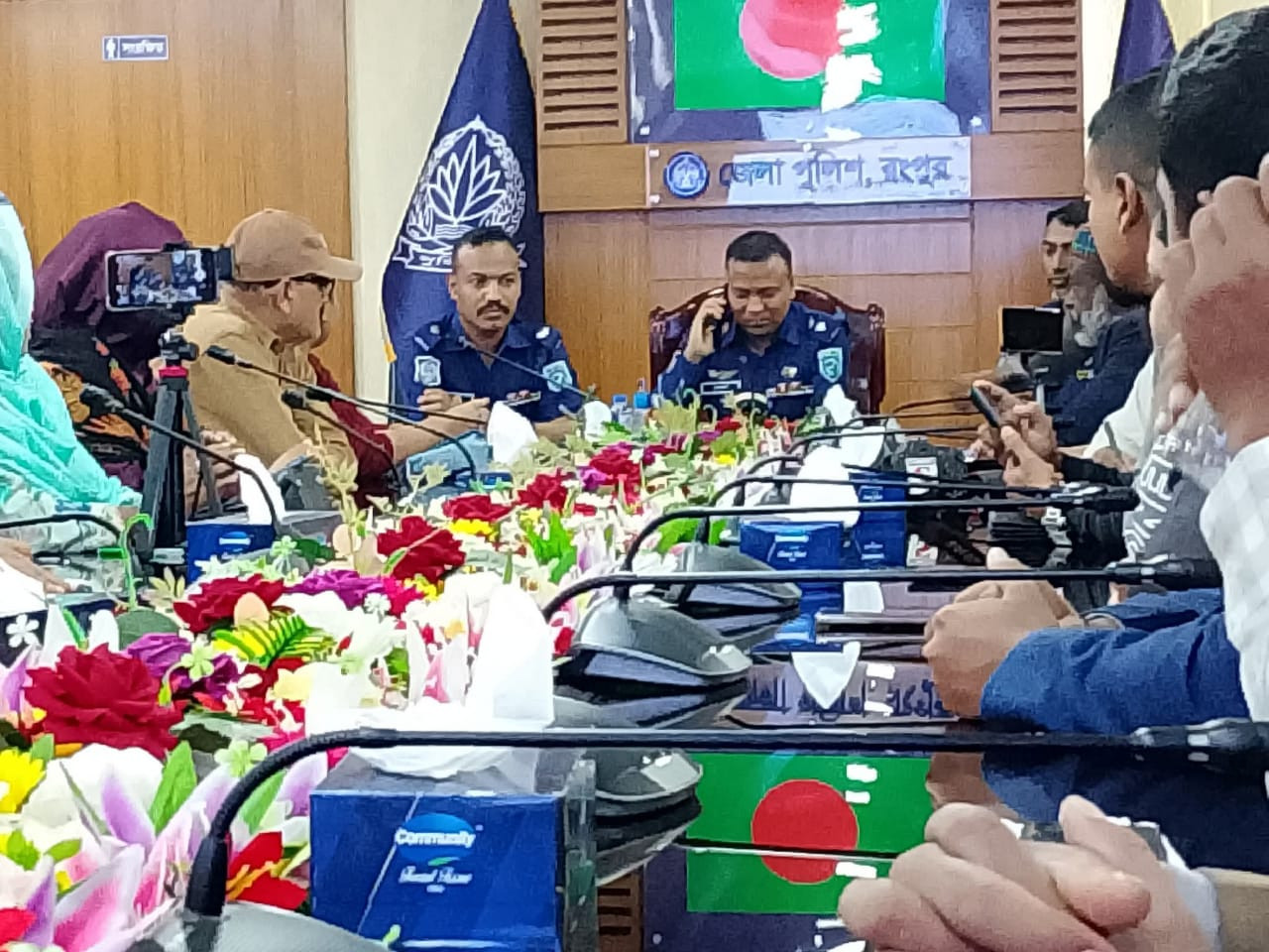 সমস্ত মত পার্থক্য ভুলে সুষ্ঠু, নিরপেক্ষ ও ভয়হীন নির্বাচন হবে”: রংপুরে নবাগত এসপি