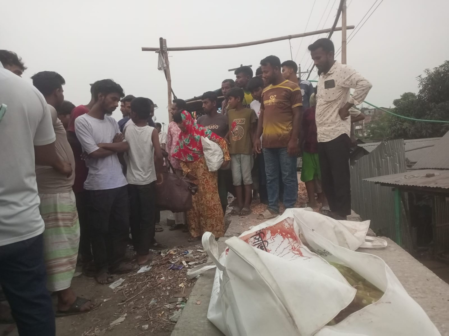 রায়গঞ্জের চান্দাইকোনা আন্ডারপাস এলাকায় বাসের চাপায় বৃদ্ধা নিহত